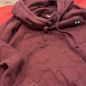 Under Armour Men's Burgundy Hoodie